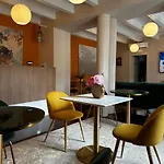 酒店 安思达酒店 3*