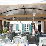 安思达酒店 酒店 3*