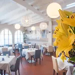 安思达酒店 坎诺比奥